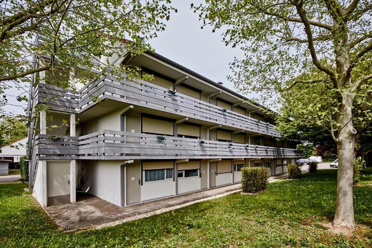 Campanile Melun Senart Hotel Vert-Saint-Denis Exterior photo