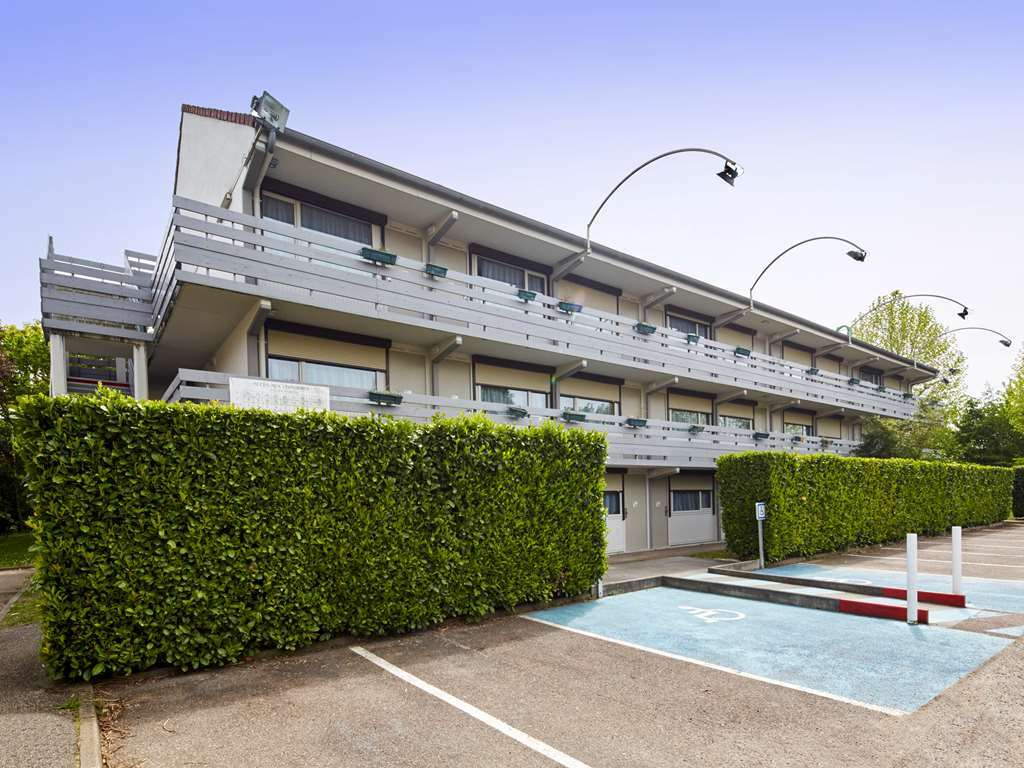 Campanile Melun Senart Hotel Vert-Saint-Denis Exterior photo